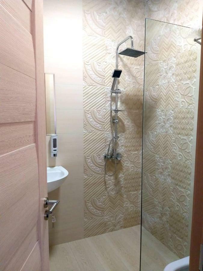 Baqari Inn Kazbegi Luaran gambar